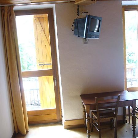 Le Relais Du Lac Le Lauzet-Ubaye エクステリア 写真